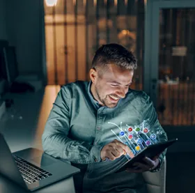 Biz sizə sadəcə bir müştəri və ya partnyor kimi yanaşmırıq